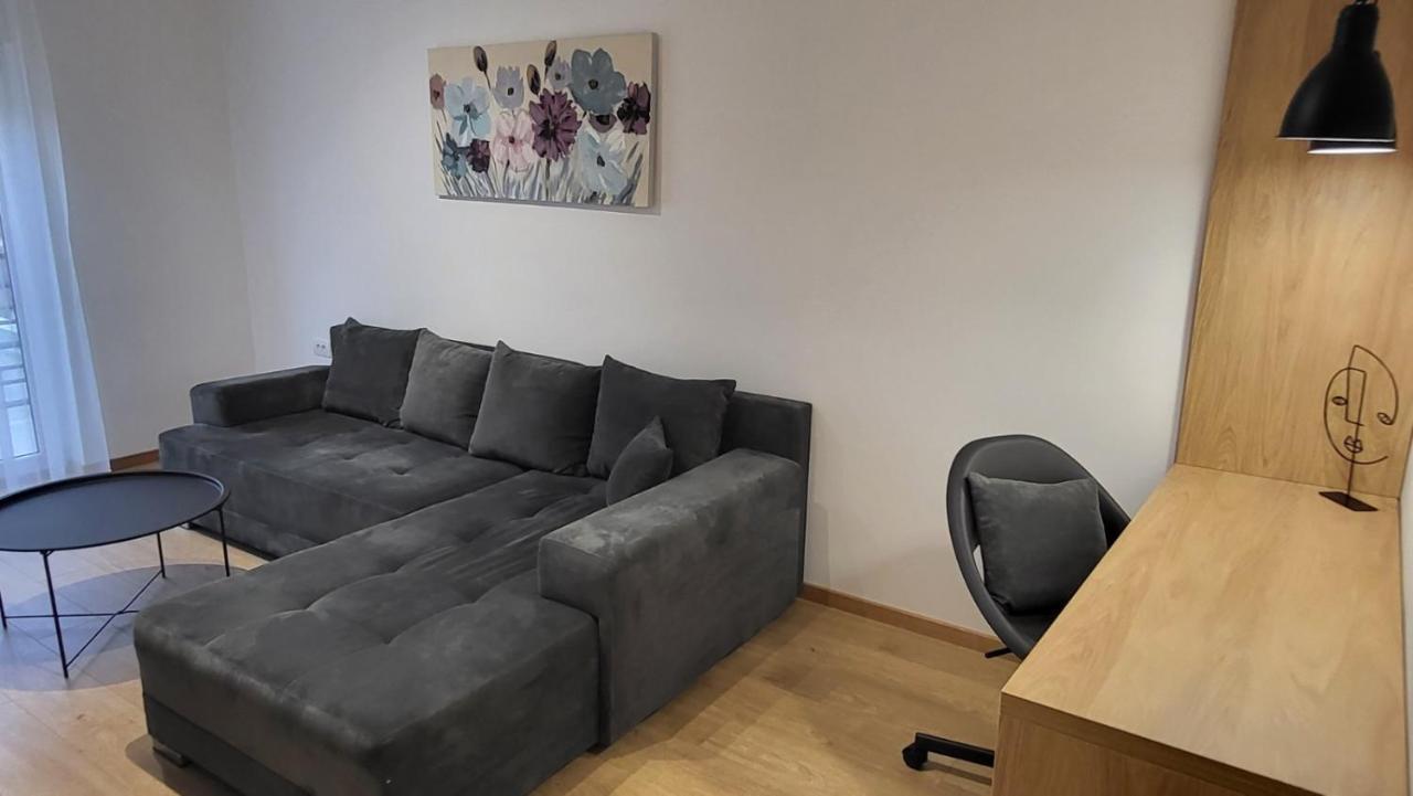 Apartments Spring Cacak Bagian luar foto